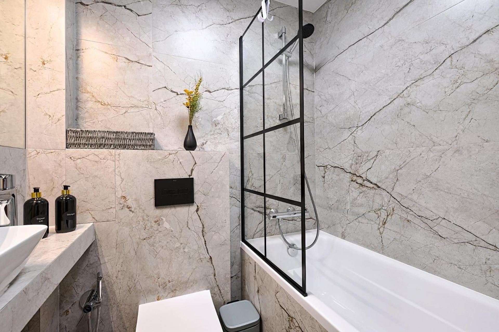 Nordic 2 Bedrooms And Ac, Center Warszawa